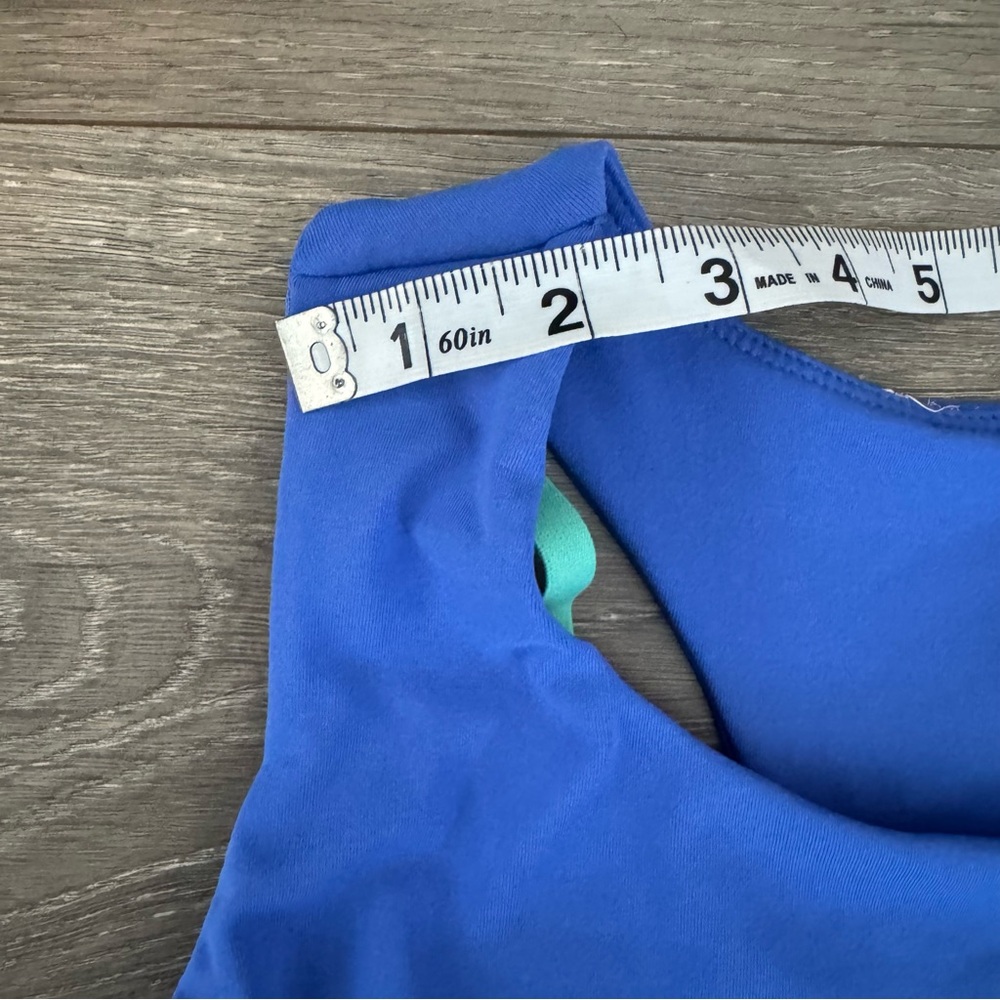 Fabletics Boost Blue Strappy Racerback Active Tank Top Built-in Bra - Picture 3 of 7